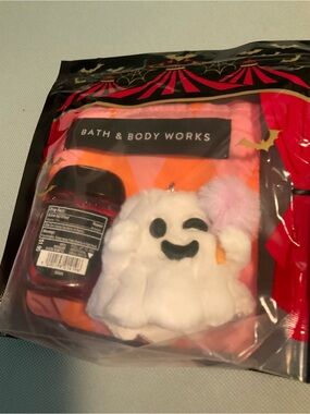 Bath & Body Works Trick or Treat Halloween Antibacterial PocketBac Set Ghost New